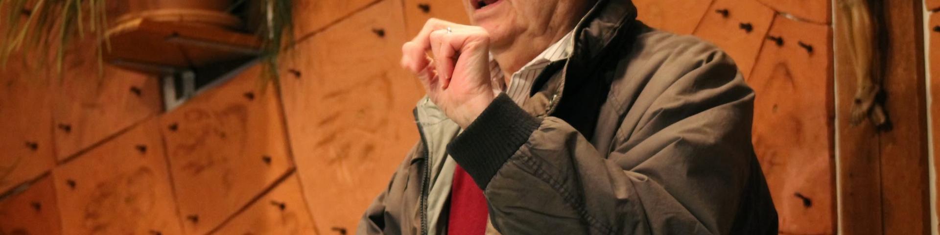 male sign language interpreter